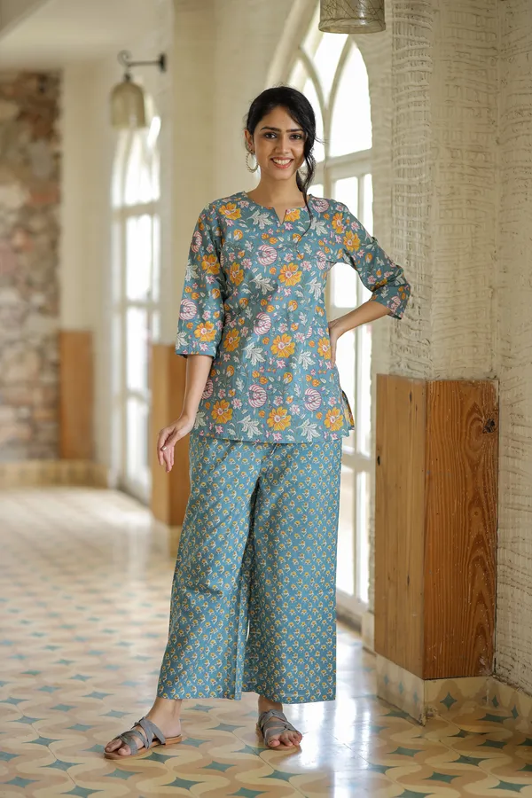 Blue_Floral_Print_Cotton_Co_Ord_Set_With_Top_And_Palazzo_Pants_For_Women
