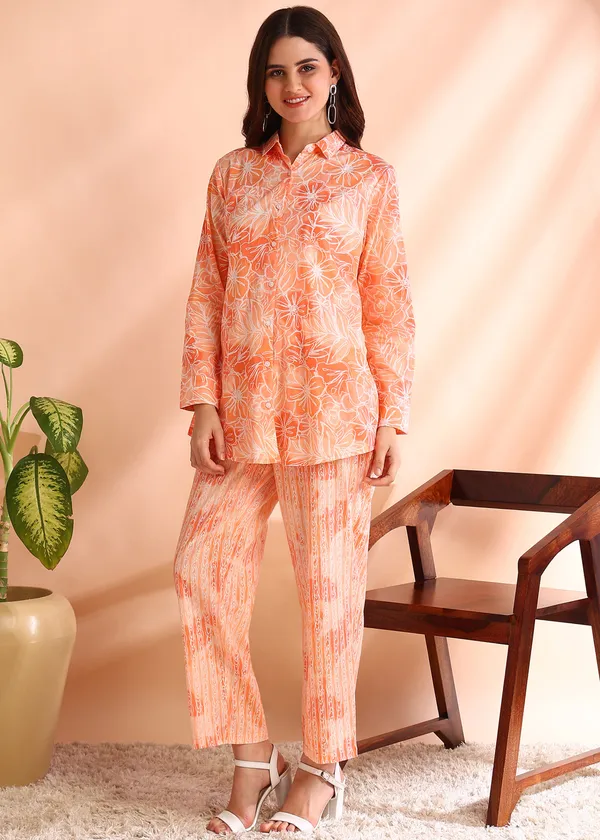 Peach_Floral_Print_Cotton_Night_Suit_Set_For_Women