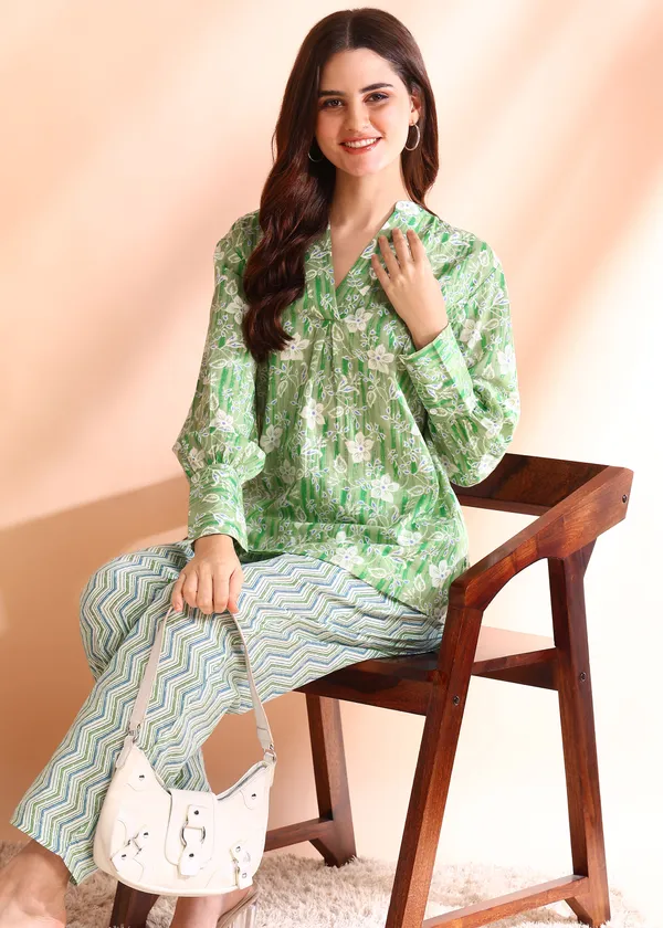 Pista_Green_Printed_Cotton_Nightwear_Set_For_Women