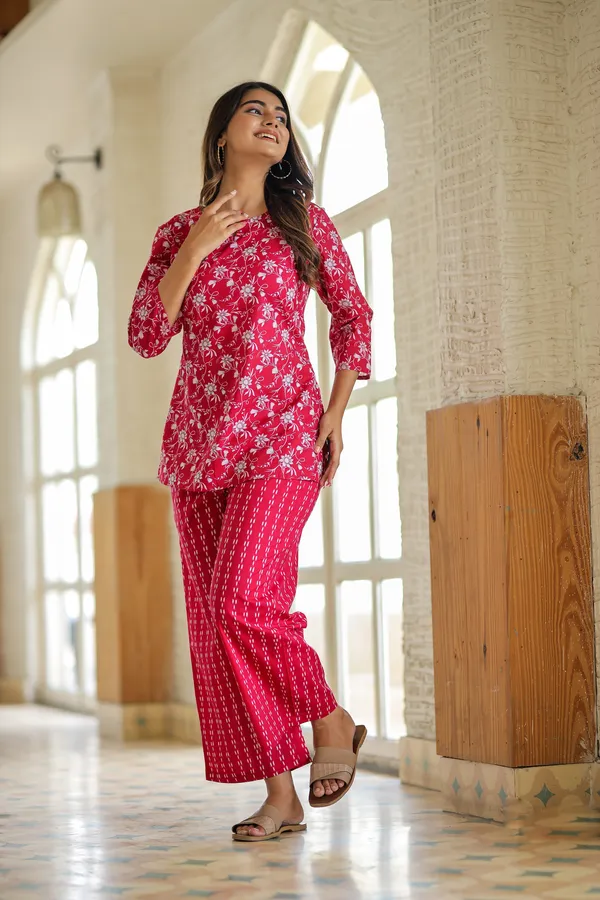 Red_Floral_Print_Cotton_Kurti_And_Striped_Palazzo_Set_For_Women