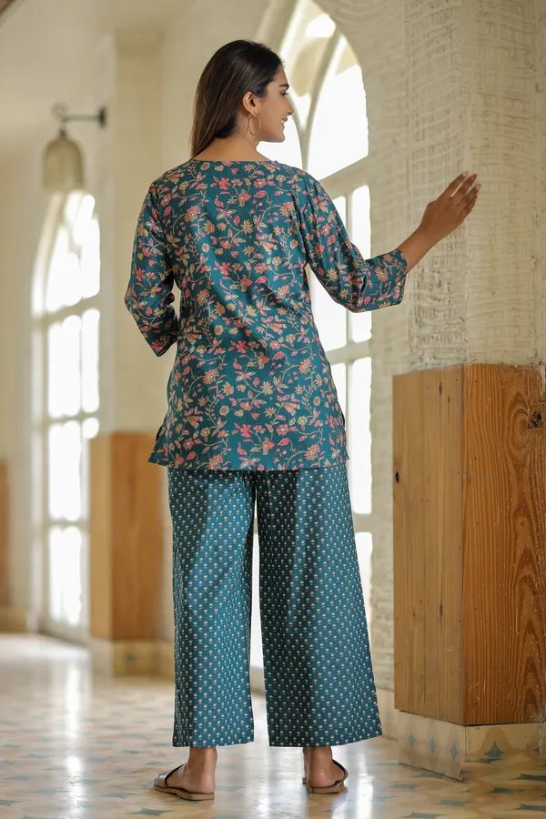 Blue_Floral_Print_Kurta_And_Palazzo_Co_Ord_Set_For_Women