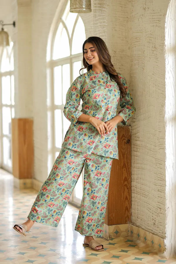 Green_Floral_Printed_Kurta_Set_For_Women