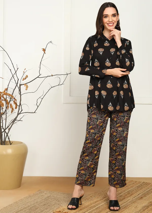 Brown_Floral_Print_Co_Ord_Set_With_Long_Sleeves_And_Patterned_Pants_For_Women