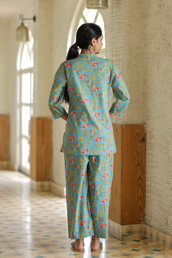 Ocean_Blue_Floral_Print_Cotton_Nightwear_Co_Ord_Set_For_Women