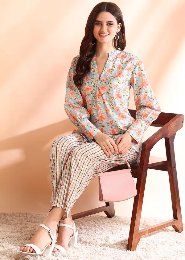 Multicolour_Floral_Print_Top_And_Striped_Pants_Co_Ord_Set_For_Women