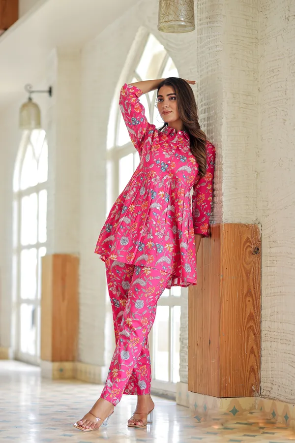 Pink_Floral_Printed_Gathe_Waist_Kurta_Pant_Set_For_Women
