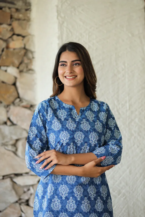 Blue_Hand_Block_Printed_Cotton_Co_Ord_Set_Tunic_Top_And_Palazzo_Pants_For_Women