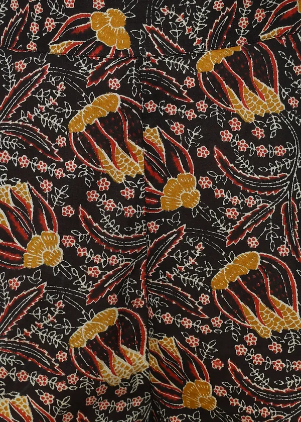Brown_Floral_Print_Co_Ord_Set_With_Long_Sleeves_And_Patterned_Pants_For_Women