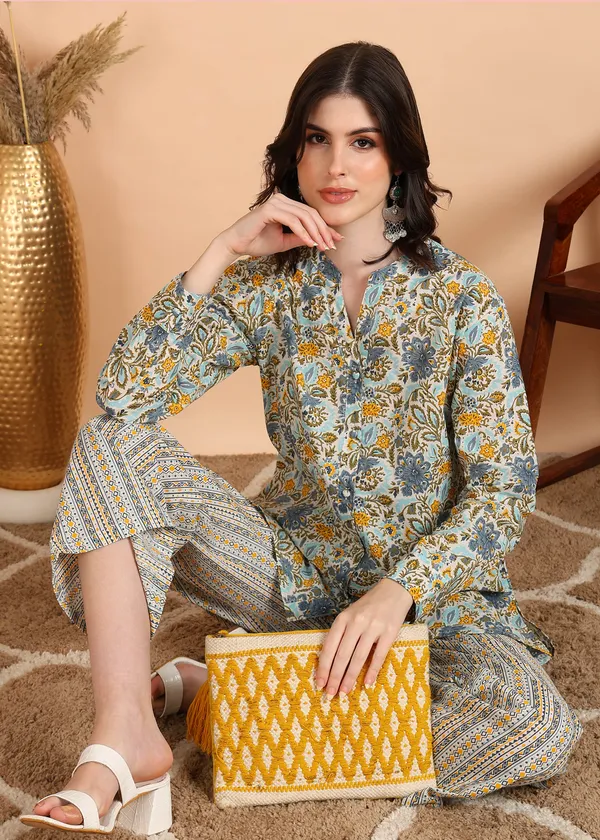 Multicolour_Floral_Printed_Pure_Cotton_Co_Ord_Set_For_Women