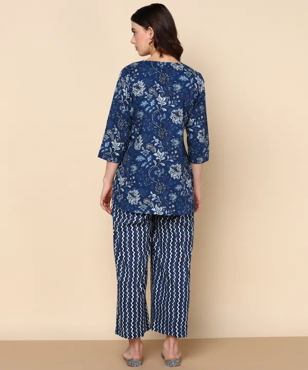 Blue_Floral_Print_Cotton_Top_With_Chevron_Palazzo_Set_For_Women