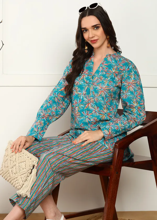 Sky_Blue_Floral_Print_Cotton_Nightwear_Set_For_Women