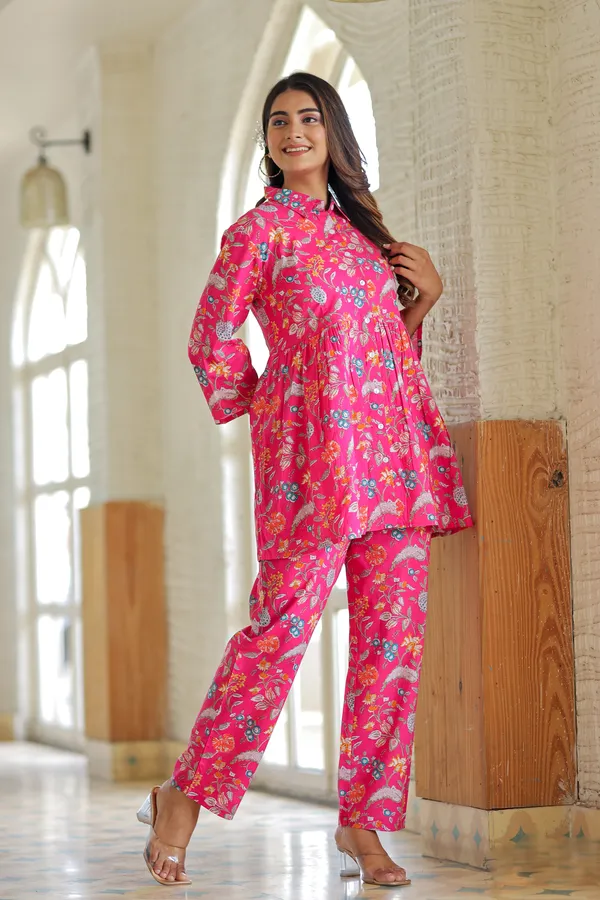 Pink_Floral_Printed_Gathe_Waist_Kurta_Pant_Set_For_Women