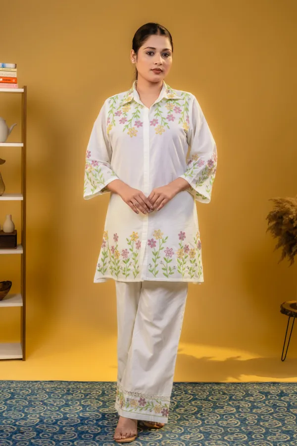 Cream_Plazzo_Co-Ord_Set_with_thread_Work