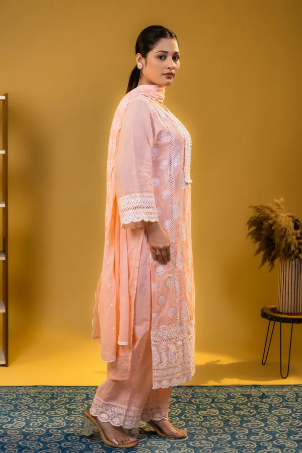 Peach_Mul_Cotton_Plazzo_Suit_with_Chickankari_work