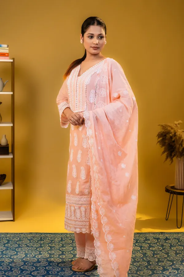 Peach_Mul_Cotton_Plazzo_Suit_with_Chickankari_work