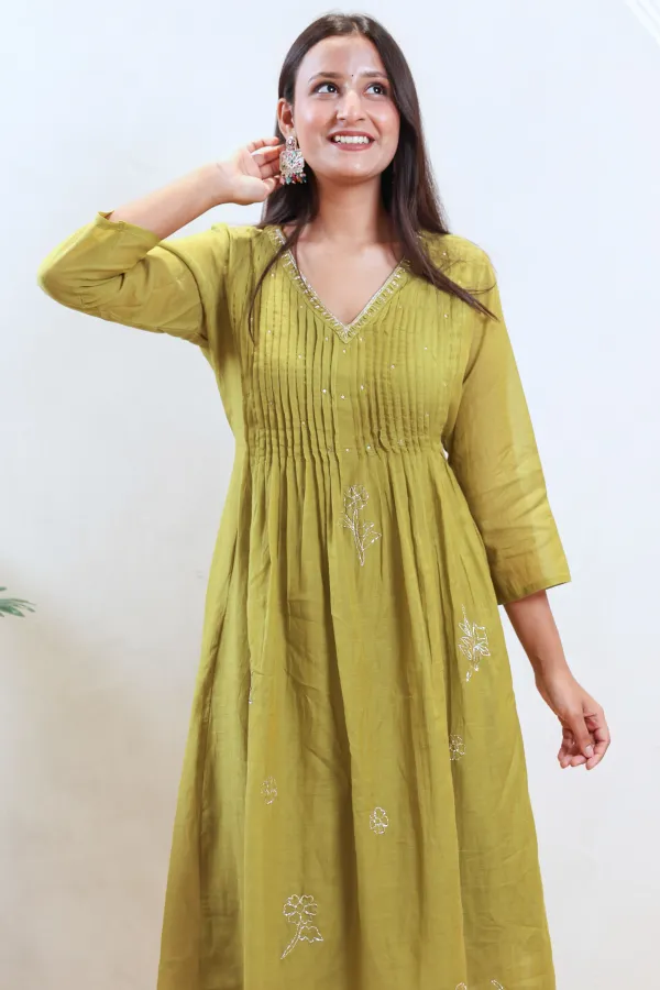 Green_Cotton_Short_Anarkali_Frock_For_Women