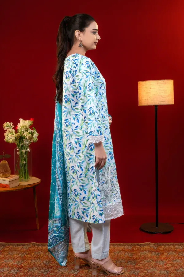 Light_Blue_Straight_Suit_with_Cutwork_and_Thread_work