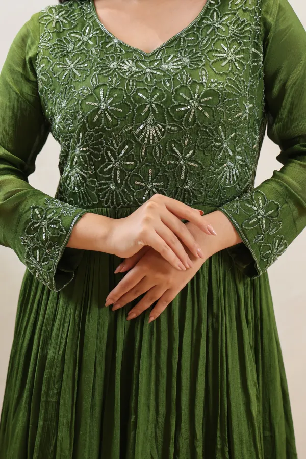 Green_Net_Gown_For_Women