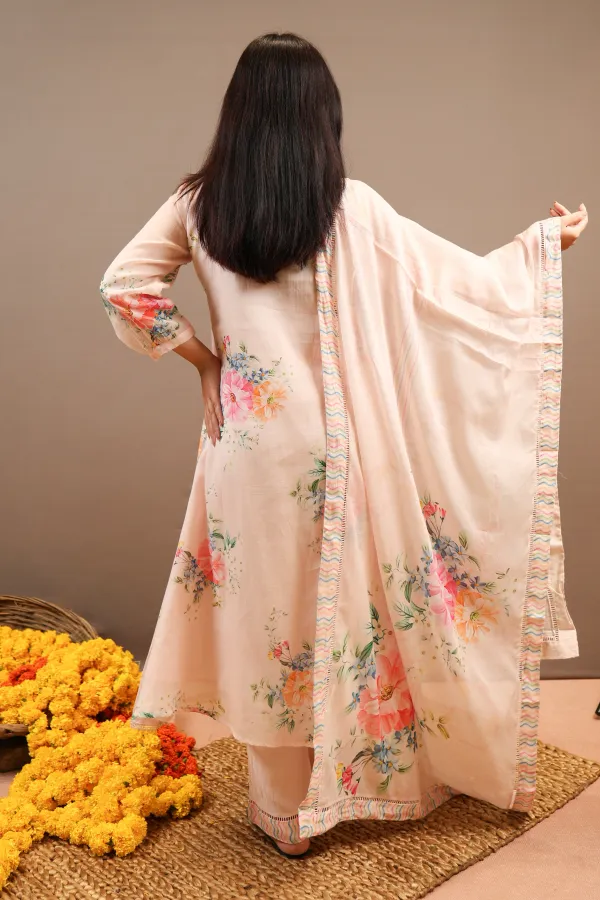 Light_Pink_Cotton_A_Line_Suit_For_Women
