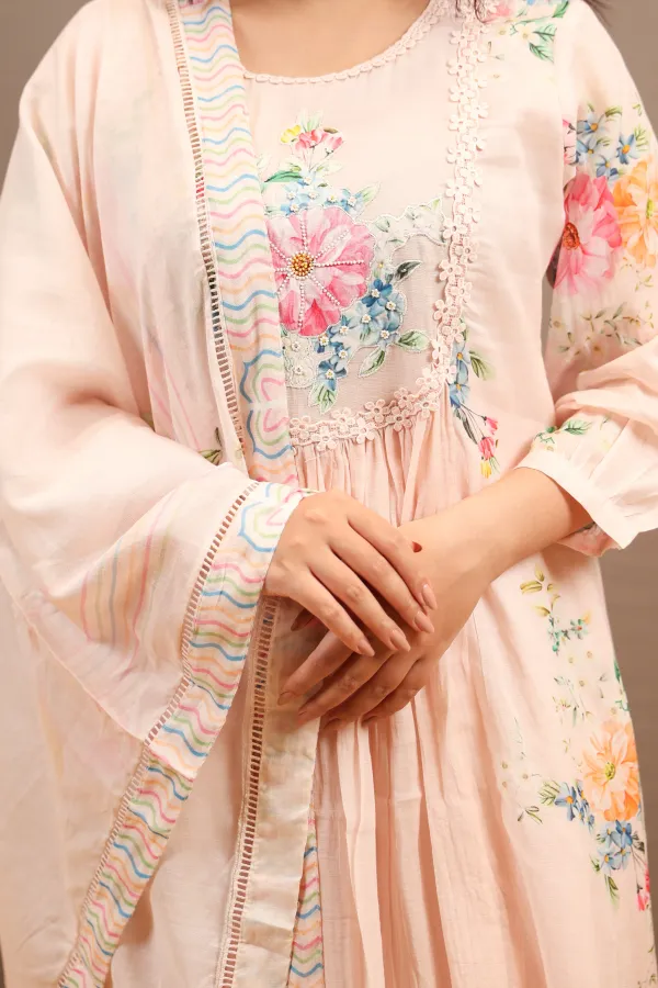 Light_Pink_Cotton_A_Line_Suit_For_Women