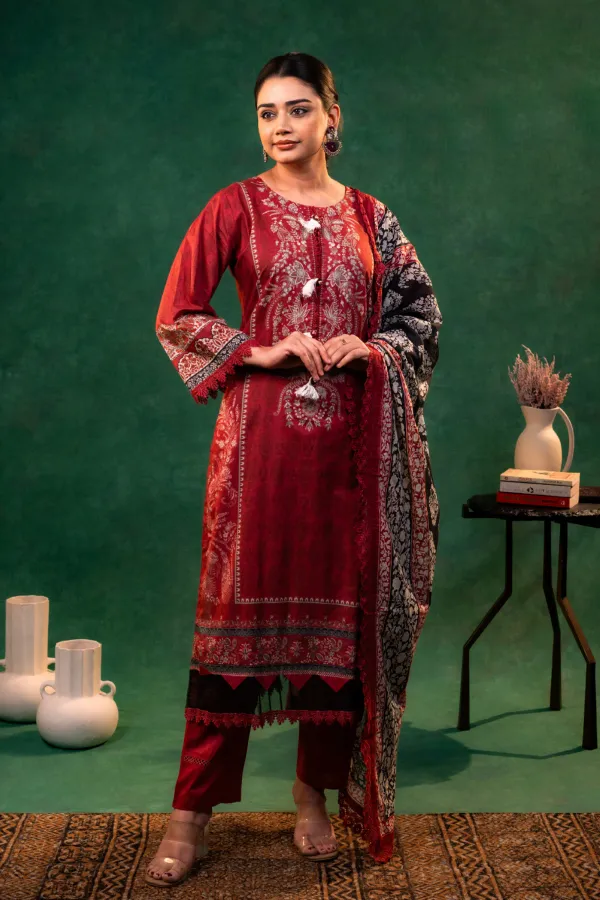 Meganta_Lawn_Cotton_Daily_wear_Suit_Printed_with_Lace_Work