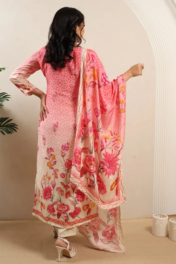 Pink_And_White_Muslin_A_Line_Suit_For_Women