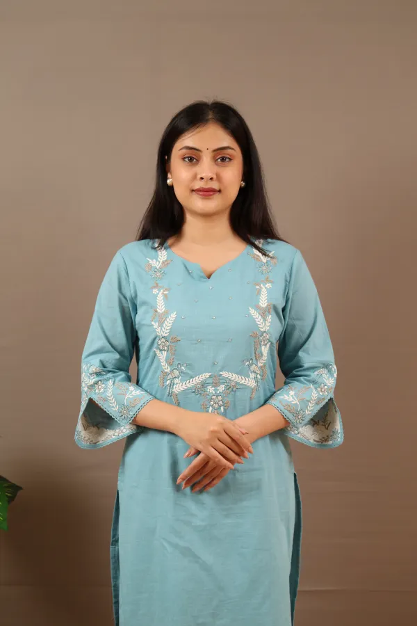 Blue_Georgette_Suit_For_Women