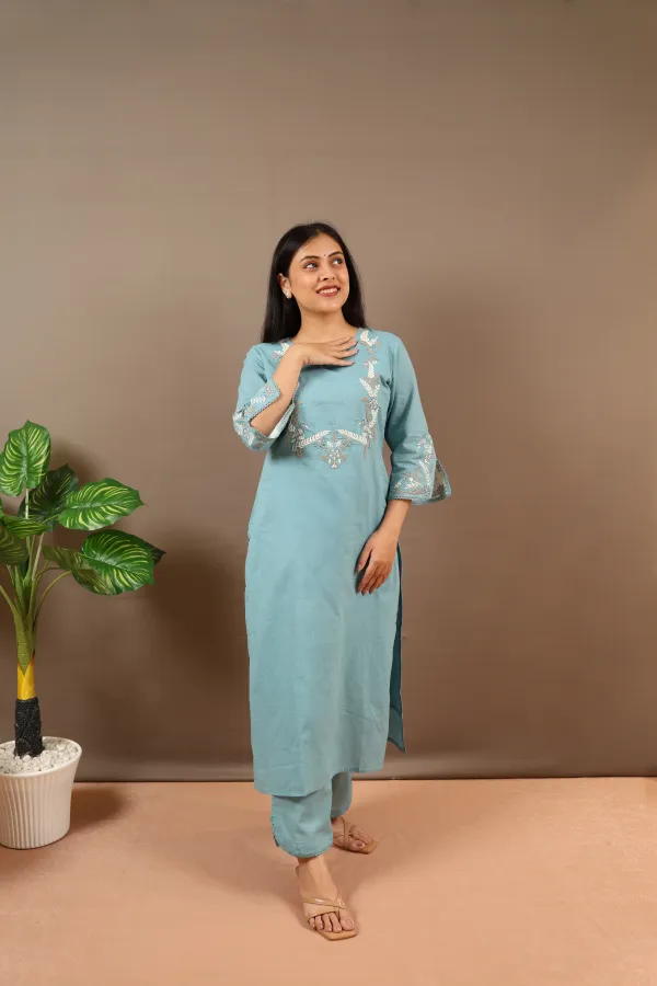 Blue_Georgette_Suit_For_Women