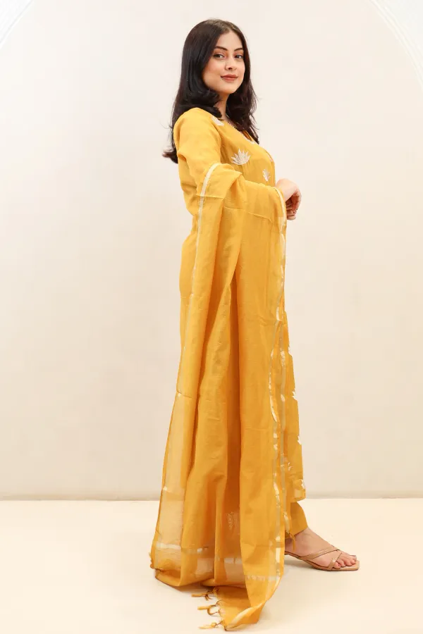 Printed_Frock_Suit_With_Cotton_Printed_Dupatta