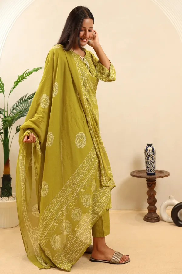Green_Cotton_Straight_Suit_For_Women