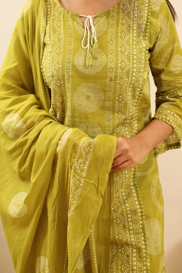 Green_Cotton_Straight_Suit_For_Women