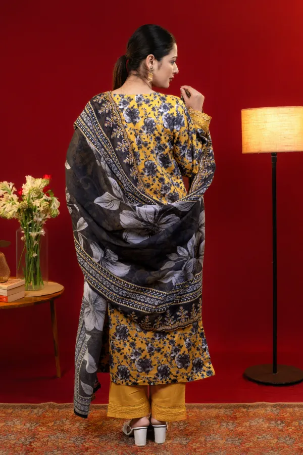 Yellow_Straight_Suit_with_Cutwork_and_Thread_work