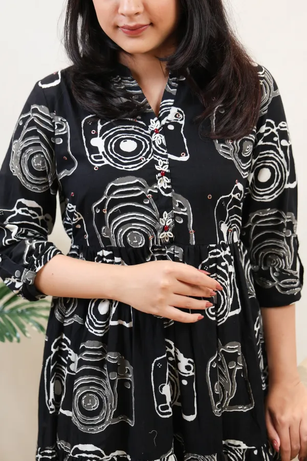 Two_Piece_Printed_Gown