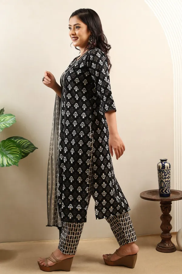 Black_Cotton_Cotton_Suit_For_Women
