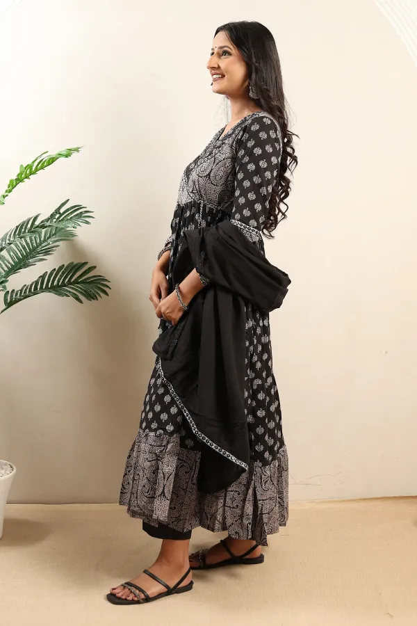 Black_Anarkali_Frock_With_Cotton_Dupatta