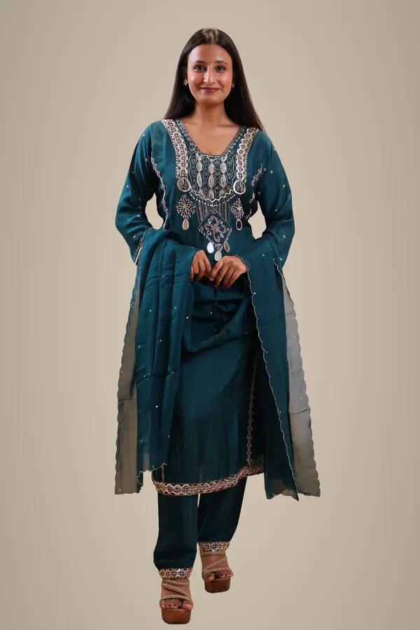 Blue_Georgette_Suit_For_Women