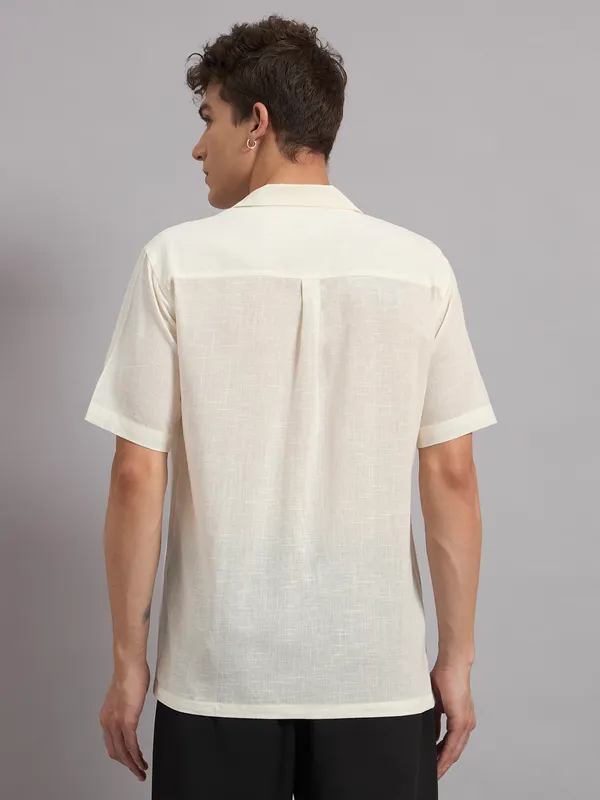 Off_White_Organic_Cotton_Textured_Relaxed_Fit_Floral_Embroidered_Shirt_For_Men
