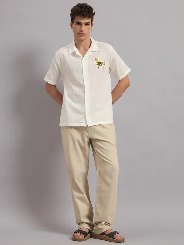 White_Organic_Cotton_Embroidered_Casual_Short_Sleeve_Shirt_For_Men