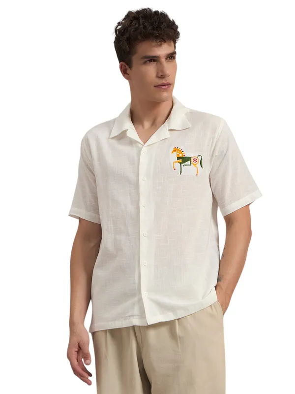 White_Organic_Cotton_Embroidered_Casual_Short_Sleeve_Shirt_For_Men