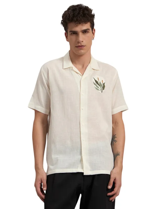 Cream_Organic_Cotton_Embroidered_Camp_Collar_Relaxed_Short_Sleeve_Shirt_For_Men