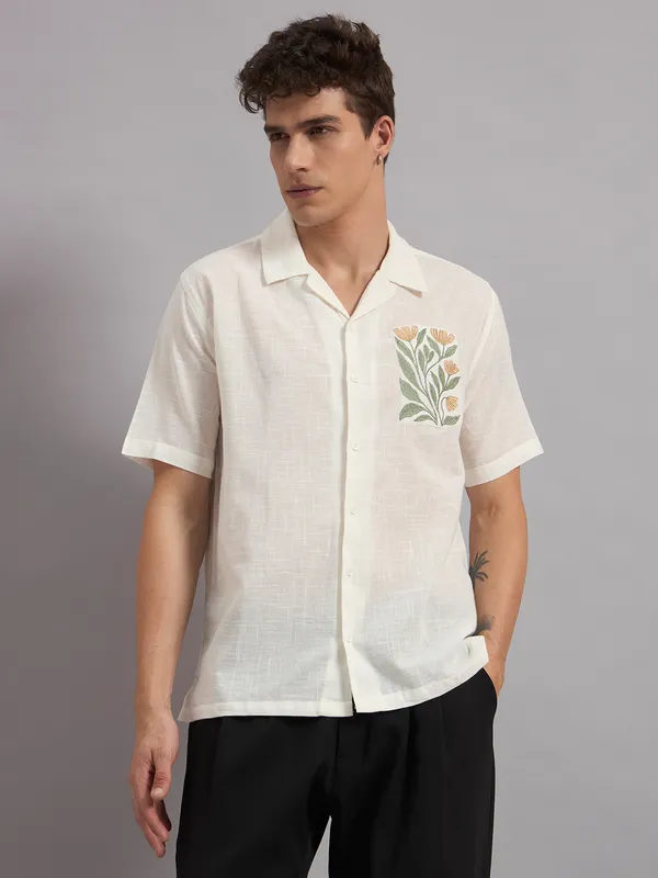 White_Organic_Cotton_Textured_Botanical_Embroidered_Relaxed_Fit_Shirt_For_Men