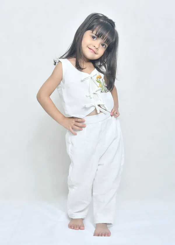 White_Organic_Cotton_Embroidered_Sleeveless_Top_And_Trousers_Set_For_Girls