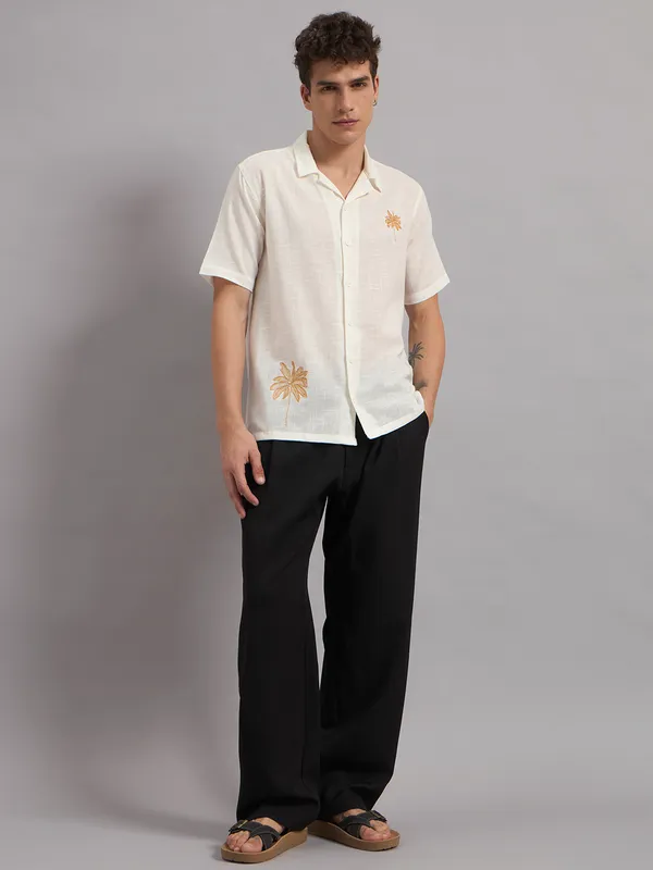 White_Organic_Cotton_Textured_Palm_Embroidered_Relaxed_Shirt_For_Men