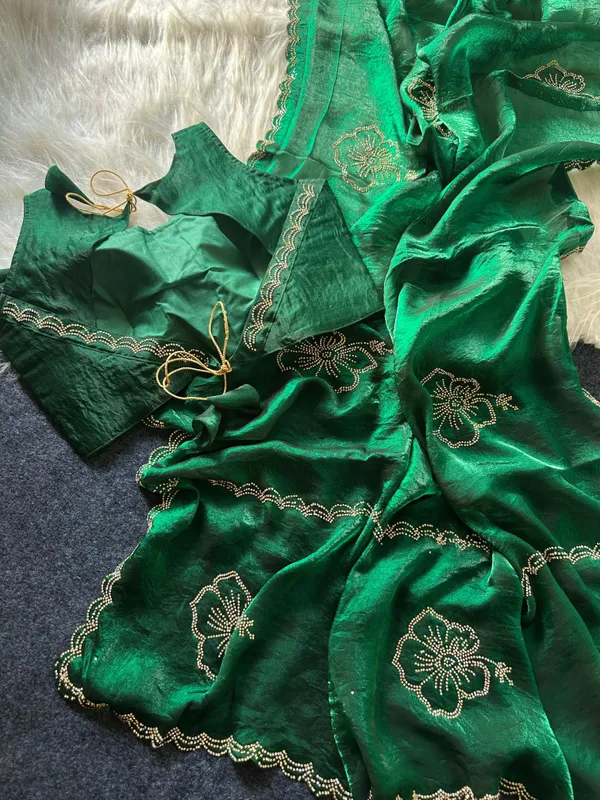 Green_Silk_Embroidered_Saree_With_Stitched_Blouse_For_Women