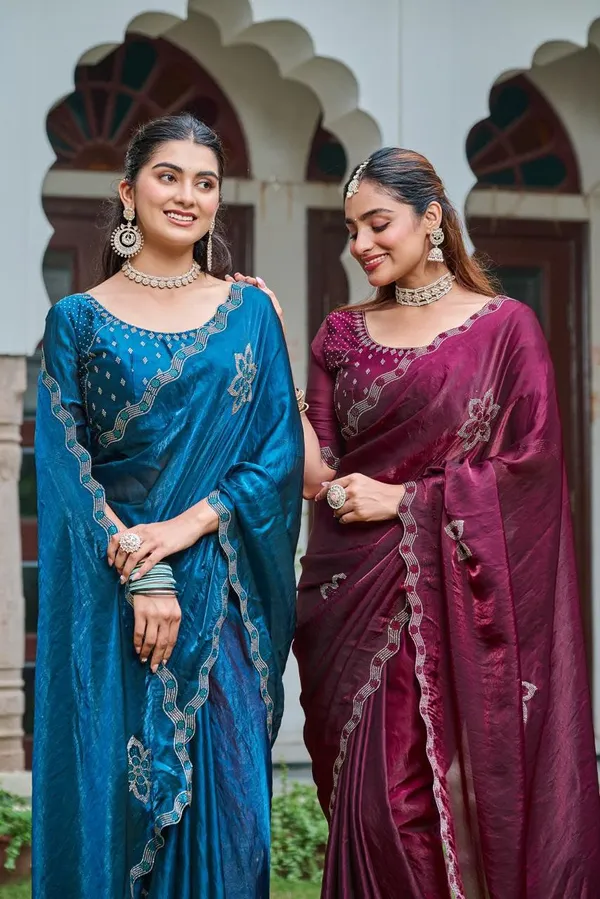 Silk_Embroidered_Scalloped_Border_Saree_For_Women