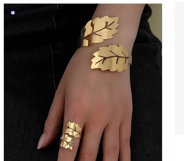 Golden_Leaf_Bracelet_And_Ring_Set