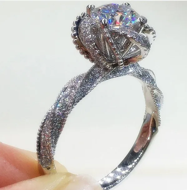 Statement_Ring_with_Zircon