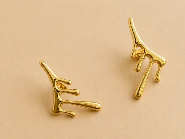 Gold-Toned_Abstract_Drip_Ear_Climber_Earrings