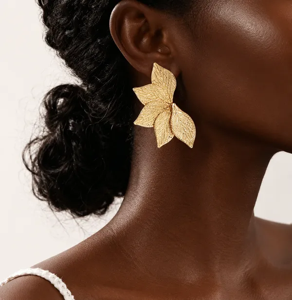 Aura_Golden_Leaf_Statement_Earrings_18k_gold_Plated_Stainless_Steel