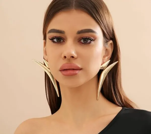 Aura_Sculpted_18k_Gold_plated_Statement_Earrings_–_Modern_Spike_Design